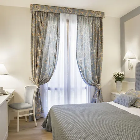 Relais Santa Chiara - Tuscany Charme San Gimignano