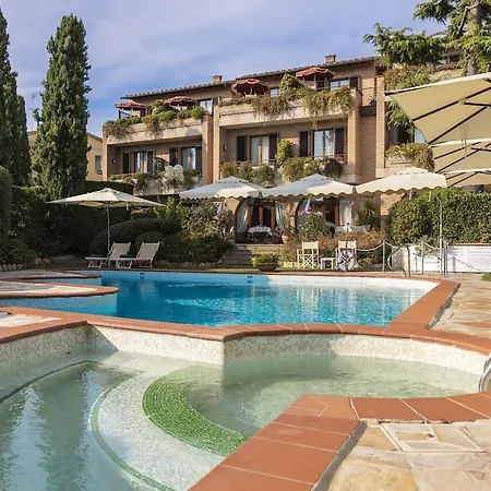 Hotel Relais Santa Chiara - Tuscany Charme San Gimignano