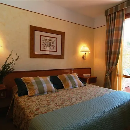 Hotel Relais Santa Chiara - Tuscany Charme San Gimignano