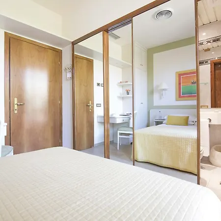 Relais Santa Chiara - Tuscany Charme Hotel 4*