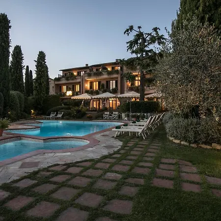 Relais Santa Chiara - Tuscany Charme Hotel San Gimignano